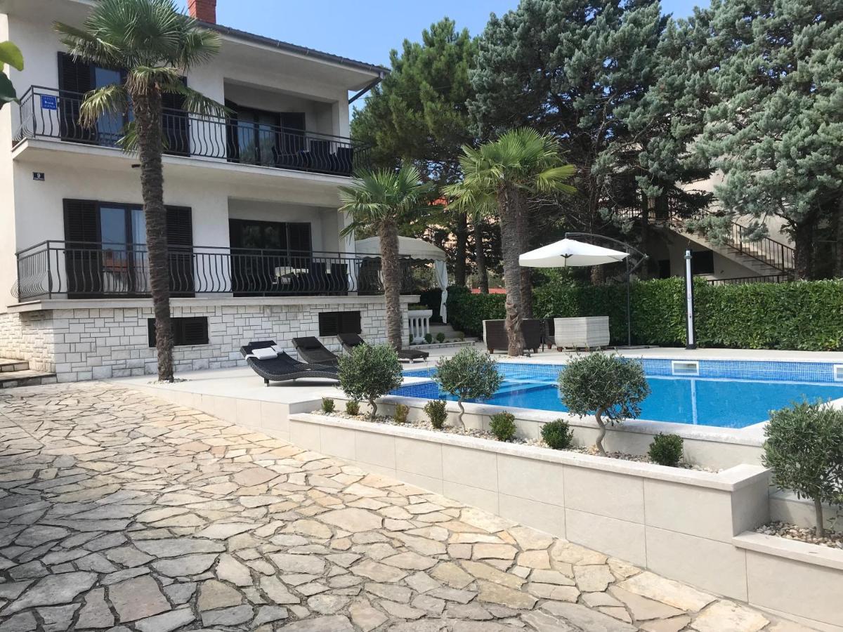 Villa Haus Tanja Malinska Exterior foto