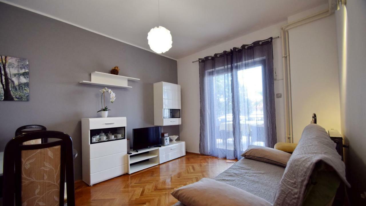 Villa Haus Tanja Malinska Exterior foto